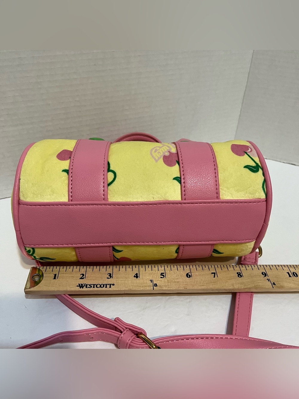 Juicy Couture Yellow Mini Barrel Bag Pink Trim & Cherry Charm Exclusive Bag - Picture 3 of 7